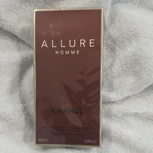 CHANEL Allure Homme Gel in Rich Brown and Gold